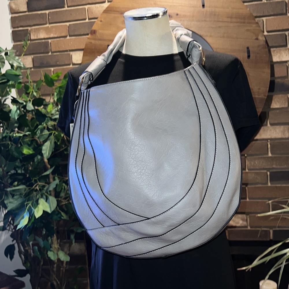 Le Miel Crossbody Purse!🩶 - Picture 2 of 8